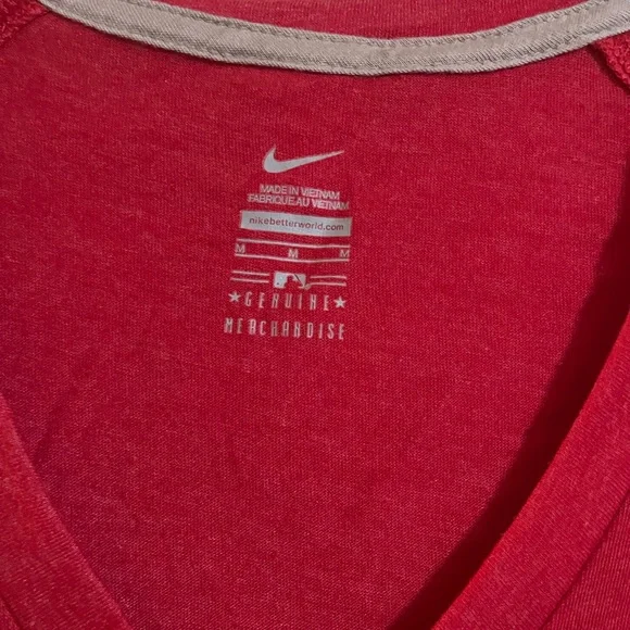Nike Brand cardinals tshirt with stripes on arms.  Great condition. Size… - Picture 3 of 4